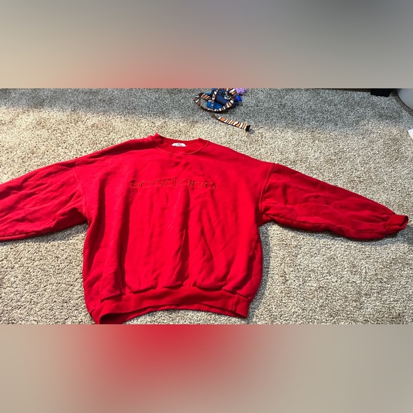 Red Scotland Crewnecks - Picture 1 of 3